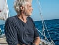 Marc Bielefeld, 56, auf seinem Schiff. Er geht auf eine Reise voller Ent­deckungen und Be­geg­nungen