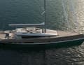 Les 42 mètres (ligne de flottaison 39 m) avec flybridge ont été optimisés pour la navigation au large.