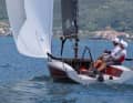The bracket for the mainsheet is often seen on two-handed dinghies. This allows the mainsail to be trimmed better and more efficiently