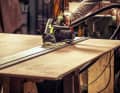 The new rudder blade is glued from three layers of 15 mm sapele peeled veneer marine plywood. These are cut to oversize using a hand-held circular saw