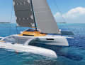 Le bateau navigue avec un génois et des points d'écoute sur le pont. La garde-robe peut être complétée en option par une trinquette, un code zéro ou un gennaker.