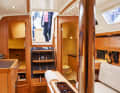 Delphia 34: The test boat was fitted out with beech wood. Mahogany is standard