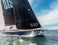 Dufour 530: Das neue große Schiff der Yachtbauer aus La Rochelle zeigt ein sehr innovatives Cockpitlayout. Bis zu sechs Doppelkabinen lassen sich realisieren