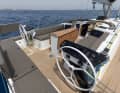 ... permet d'avoir un immense cockpit. La banquette arrière mesure 3,30 mètres de long