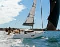 Untypical for Elan: the eye has to get used to the massive cabin superstructure
