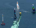 Symbolic photo with the German team at the foot of the Statue of Liberty.