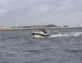La flotte n'a qu'un seul canot. Au mouillage près de Sturkö, il est utilisé comme bac à câble