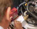 4. the connection from the charger to the consumer battery should be short. If installed in the engine compartment, the temperature can become a problem; the cable cross-sections should be increased