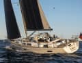 Style-defining measures A fairly high superstructure with large windows, a moderate stern and a large, well-protected cockpit