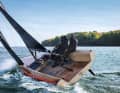 Woy 26: Low freeboard, large cockpit, reduced fittings, two companionways, double rudder blades