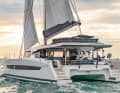Aura 51. concept: hybrid, battery capacity: 2x 27 kWh, motor output: 2x 25 kW, generator output: 32 kW, recuperation: yes