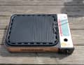 The grill is very compact and comes in a practical case.