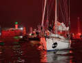 Tagliare il traguardo nel famoso canale di Les Sables-d'Olonne, dove molti eroi della vela si sono già congedati e non tutti sono stati riaccolti.