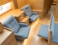 You can make yourself comfortable here. With fold-out footrest ...