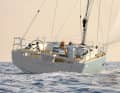 Le bateau tient la plus grande largeur jusqu'à la poupe