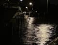 Zum Glück ist der Hafen vor Wellen geschützt. Wind und Hochwasser sind schon Herausforderung genug