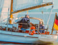 Die "Julienne" zog von Hamburg an den Bodensee