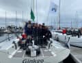 Die geehrte Fastnet-Crew der "Ginkgo"