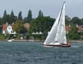Erste Regatta für "Rémy" und von der Bank war das Silverrudder. Foto kurz nach dem Start mit reichlich Druck, "Rémy" vorübergehend an erster Stelle