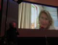 Kirsten Neuschäfer bedankt sich per Video-Grußwort