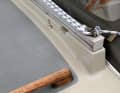 Sottodimensionato: È frequente che si formino crepe all'esterno del carrello perché il collegamento con la coperta era troppo debole. Questo dovrebbe ridurre significativamente il prezzo ed essere risolto immediatamente.