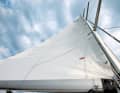 Mast trim: Is the mast straight? To do this, take a bearing along the mast groove. But also check under load while sailing. Retrim if necessary