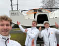 Aus einem Duo ist ein Trio für das Team Next Generation Sailing geworden: Die Class-40-Profis Lennart Burke und Melwin Fink haben den nun angehenden Mini-Transat-Segler Jonas Kroner in ihr Team aufgenommen