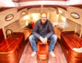 The author Jan von der Bank in his self-built "Rémy"