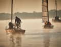 Nebel auf der Elbe bei einer Jollenwanderfahrt