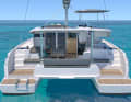 Plenty of volume at the rear too. The hulls of the VPLP construction also remain wide at the stern with a flat frame.
