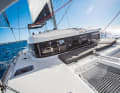 Added: A sunbathing area can now also be installed on the foredeck. The roof and mast can be accessed via a ladder