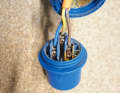 Rusted: Once inside, the extent of the damage becomes clear. The connections are heavily corroded and can no longer be loosened