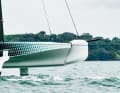 Die Testyacht musste auf den Foils nach Hause geschleppt werden