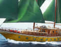 Die Brigantine „Maranatha“ auf blauem Wasser. Harte Arbeit verwirklichte diesen Traum