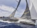 ... l'avant du fer de lance et la quille relevable du Wally 100 "V", en tête à mi-parcours.