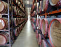 3. l'entrepôt de fûts de la distillerie de rhum à Arucas vaut la peine d'être vu ; visite avec dégustation !