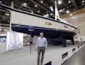 YACHT editor Jochen Rieker in front of the new Hallberg-Rassy 69 during the video tour for YACHT tv