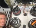 Charlies Cockpit ist extrem kompakt, auch Winschen, Klemmen und Coffee Grinder stehen eng beisammen