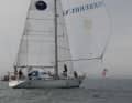 Die Swan 53 "Triana" kurz nach dem Start vor Southampton
