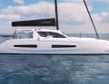 Slim hulls, low freeboard and a wave piercer-style bow. The construction of the Outremer 48 is clearly designed for good sailing performance.