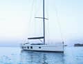 Oyster Yachts entwickelte den 67- Tonner als Blauwasser-Worldcruiser.