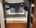 Das Interieur legte Design Unlimited mit Kork, Sichtcarbon und ...