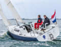 Pointer 25. Eine für alles. Der äußerst vielseitige Performance-Cruiser aus der Jachtwerf Heeg in Holland bietet eine maximal hohe Bedürfnisabdeckung. Innen sehr funktional und tourentauglich ausgebaut. Rumpflänge 7,70 m; Breite 2,50 m; Gewicht 1,5 t; ab 75.000 Euro