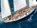 Germán Frers had the yacht designed by his father built. He takes his children and grandchildren on the crew for regattas