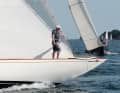 Les douze "Vanity V" et "Jenetta" (en arrière-plan).