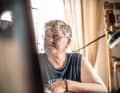 Der Bildhauer und Segler Bruno Blank ist ein echtes Küsten-Original, man kann ihn in seinem Atelier besuchen sowie seine letzten Arbeiten anschauen. Jean-Brinkmann-Str. 16, vom Hafen nur 15 Minuten Fußweg