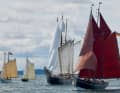 Ganz rechts ist der deutsche Lotsenschoner "Atalanta" aus Wismar im Bild – Baujahr 1901. Das Schiff ist mehr als 30 Jahre für die Lotsen auf der Elbe gesegelt