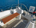 The high coaming ensures seating comfort, while the cockpit shape and wheel size make it easy to move forwards and aft