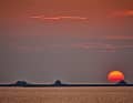 Low above the horizon: Hallig Nordstrandischmoor.