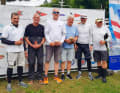 Frank Schönfeldt (light blue shirt) and his skipper Gerd Becker secured a clear victory in the Variantas.